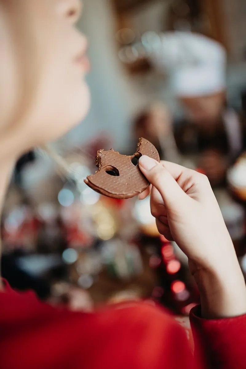 Your Body Runs on a Schedule: The Case for Timing Your Beauty Snacks Like You Time Your Skincare